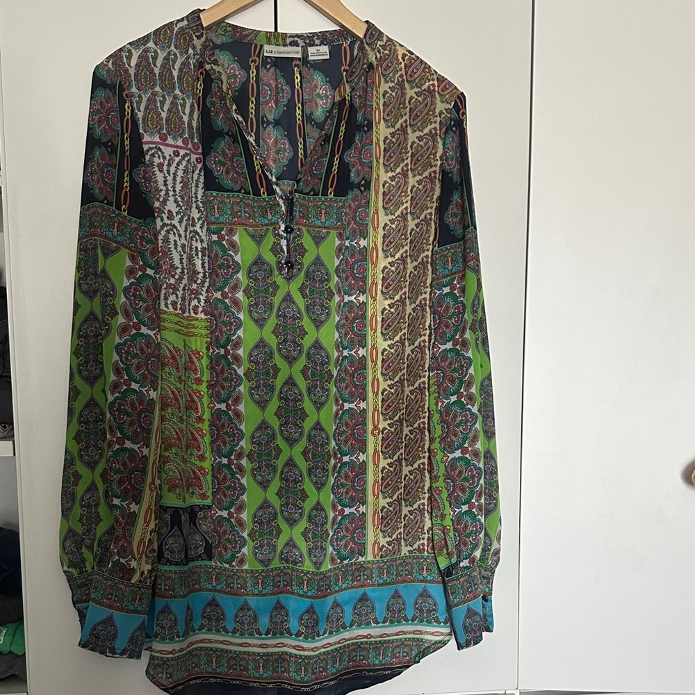 Pretty tunic blouse